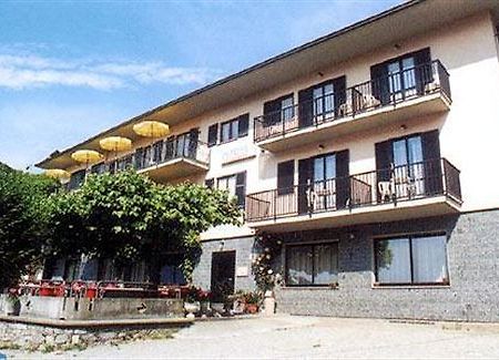 Hotel La Capannina マッシーノ・ヴィスコンティ エクステリア 写真