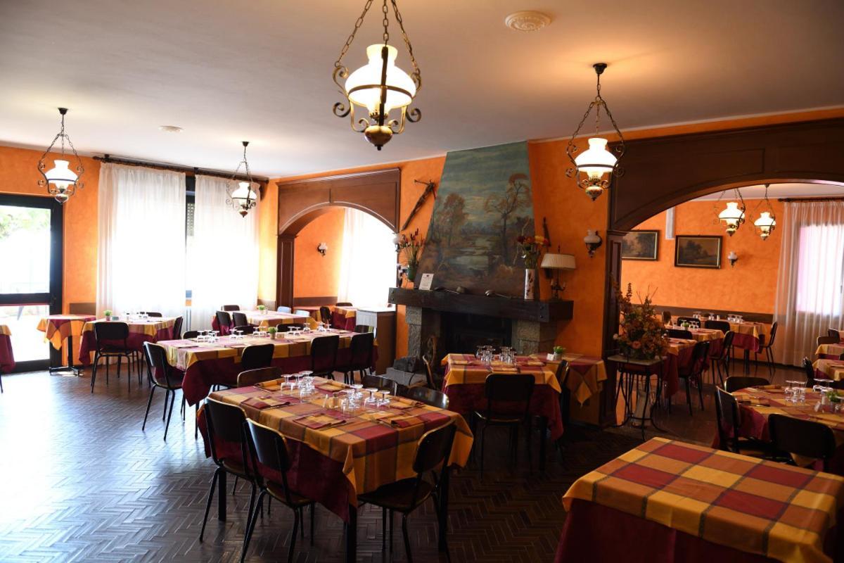 Hotel La Capannina マッシーノ・ヴィスコンティ エクステリア 写真